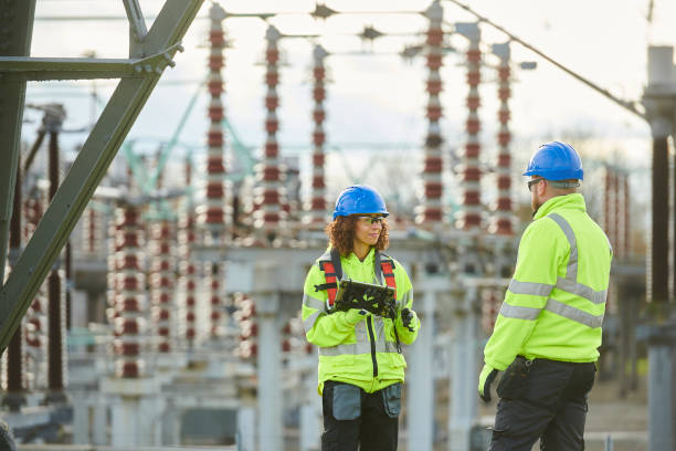 Best Electrical Contractors for Businesses  in Batavia, OH